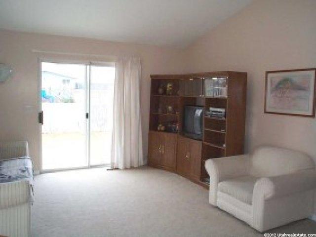 8052 S 865 E, Sandy, UT 84094 — photo 5
