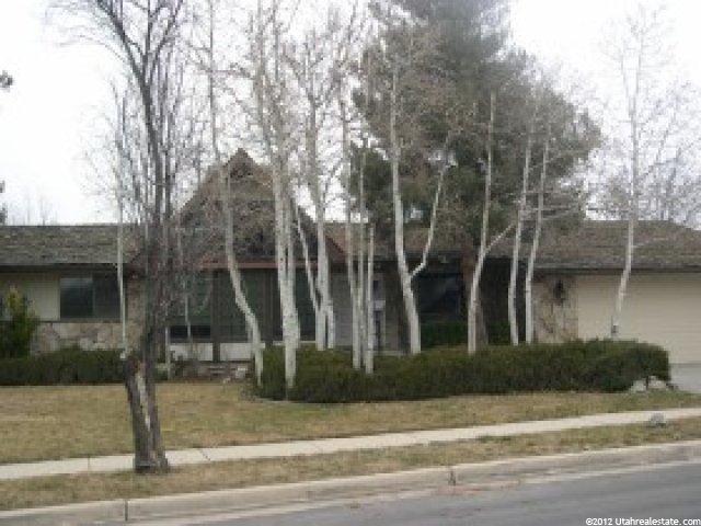 9626 Candle Tree Ln, Sandy, UT 84092 — photo 2