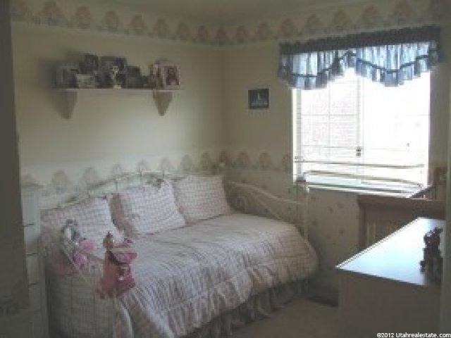 329 W 1900 N, Layton, UT 84041 — photo 4
