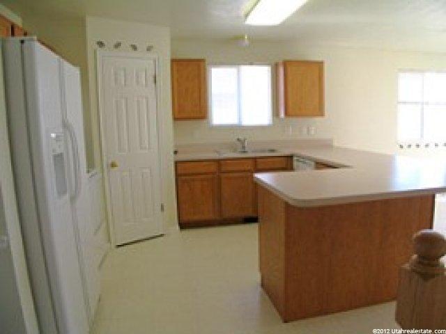2163 W 1680 N, Clinton, UT 84015 — photo 3