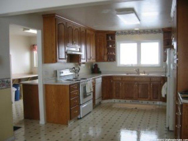 56 N 400 E, Richmond, UT 84333 — photo 3