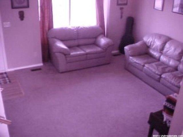 623 N 1360 W, Clinton, UT 84015 — photo 2