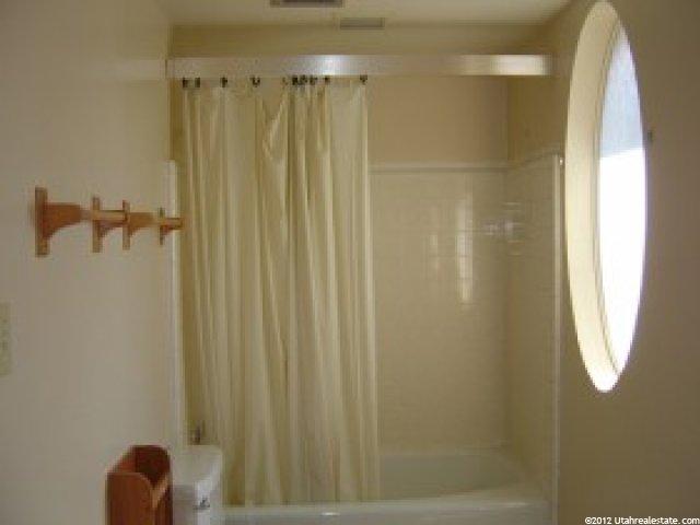 1631 E Fieldcrest Ln, Holladay, UT 84117 — photo 5