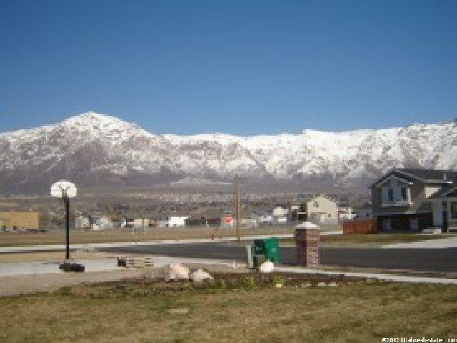 2403 N 375 W, Harrisville, UT 84414 — photo 3