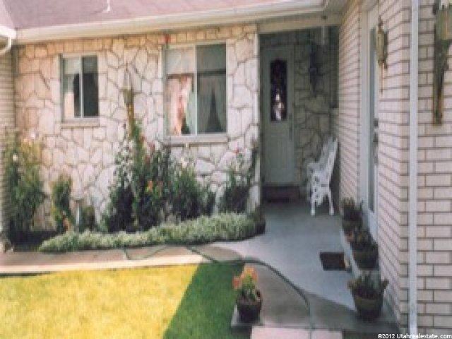 30 W Stauffer Ln S, Murray, UT 84107 — photo 6