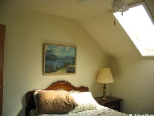 82 W 600 N, Farmington, UT 84025 — photo 5