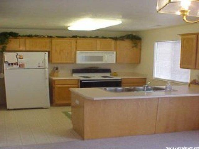 872 E 760 N, Ogden, UT 84404 — photo 6