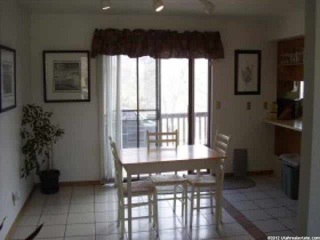 852 N Ash Dr, Layton, UT 84041 — photo 2
