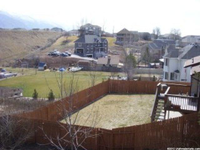 852 N Ash Dr, Layton, UT 84041 — photo 7