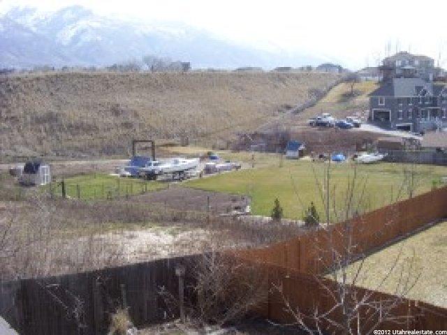 852 N Ash Dr, Layton, UT 84041 — photo 8