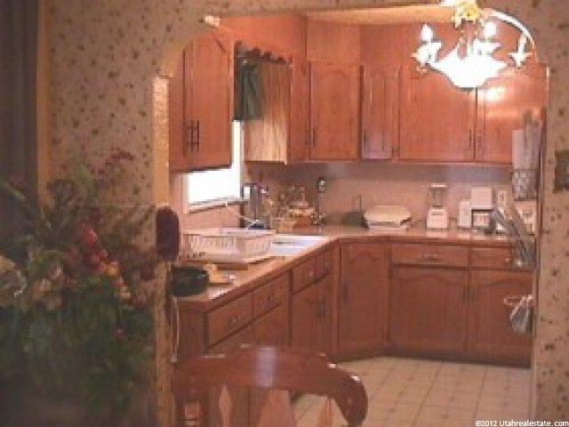 584 E 32nd St S, Ogden, UT 84403 — photo 4