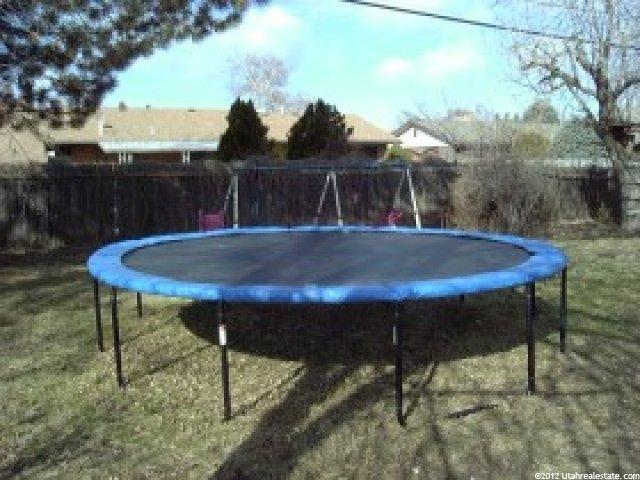 5141 S 2275 W, Roy, UT 84067 — photo 5