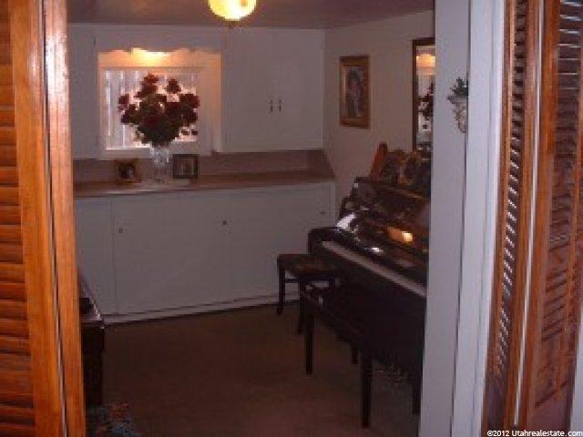 267 W 1050 N, Bountiful, UT 84010 — photo 7