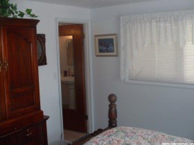 267 W 1050 N, Bountiful, UT 84010 — photo 8