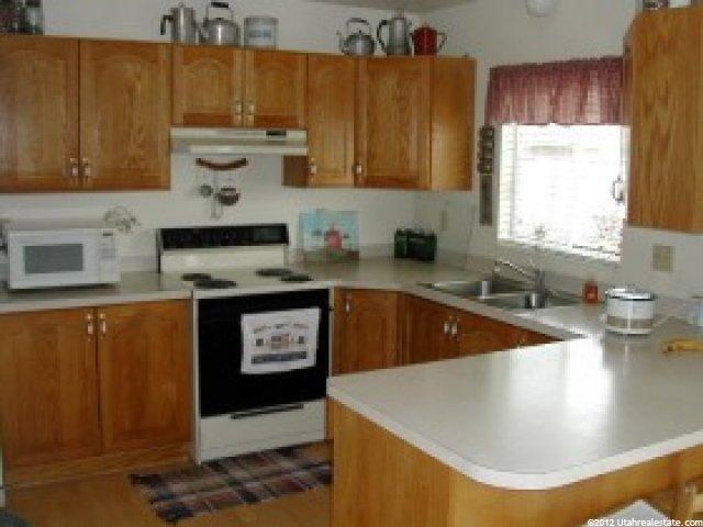 1181 W 1750 N, Clinton, UT 84015 — photo 2
