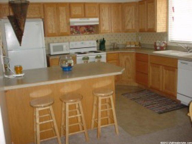 1028 S Sara Ln, Ogden, UT 84404 — photo 3