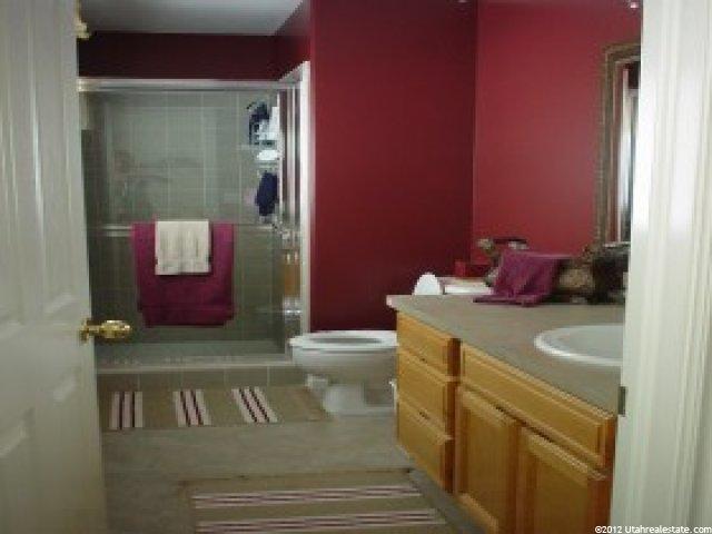 1028 S Sara Ln, Ogden, UT 84404 — photo 4