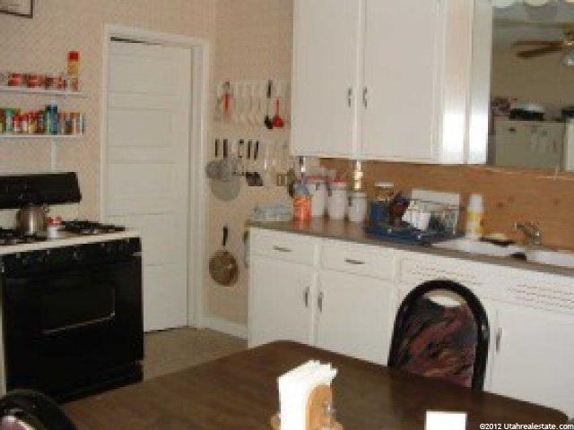 20 W Center St, Grace, ID 83241 — photo 3