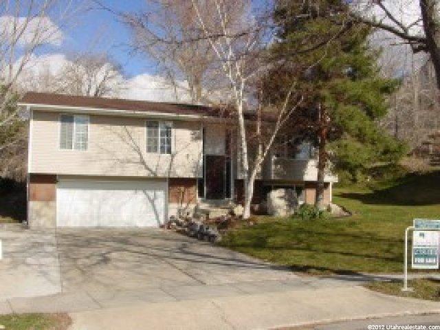 359 Barry Cir, North Salt Lake, UT 84054 — photo 2