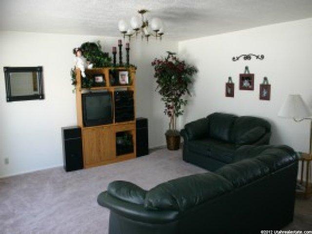 2031 N 1600 E, North Logan, UT 84341 — photo 3