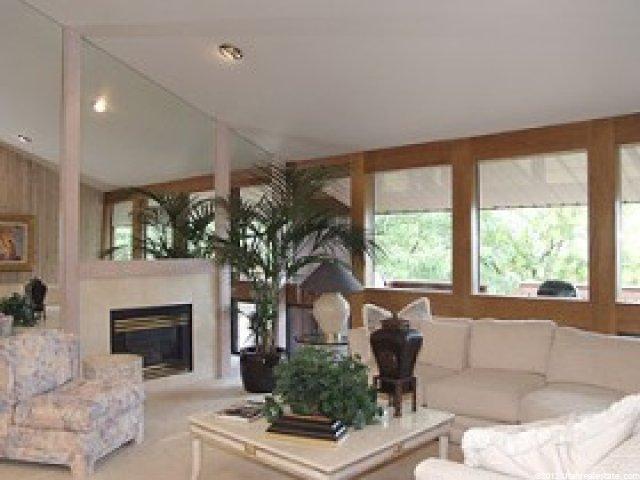 2737 Ksel Dr, Sandy, UT 84092 — photo 2