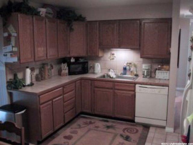 47 Valley Dr, Murray, UT 84107 — photo 5