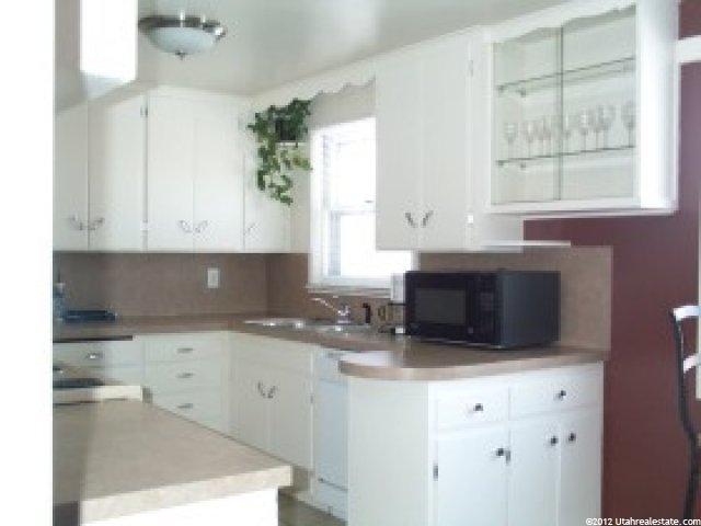 557 E 1050 N, Logan, UT 84321 — photo 2