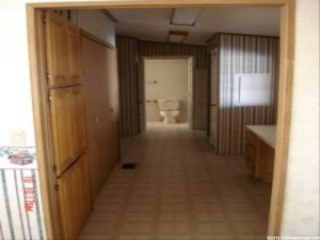 645 N 600 E, Hyrum, UT 84319 — photo 8