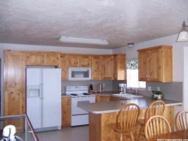 1916 S 2500 W, Syracuse, UT 84075 — photo 3