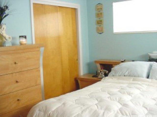 5267 S 2375 W, Roy, UT 84067 — photo 4