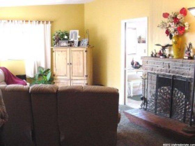 5267 S 2375 W, Roy, UT 84067 — photo 7