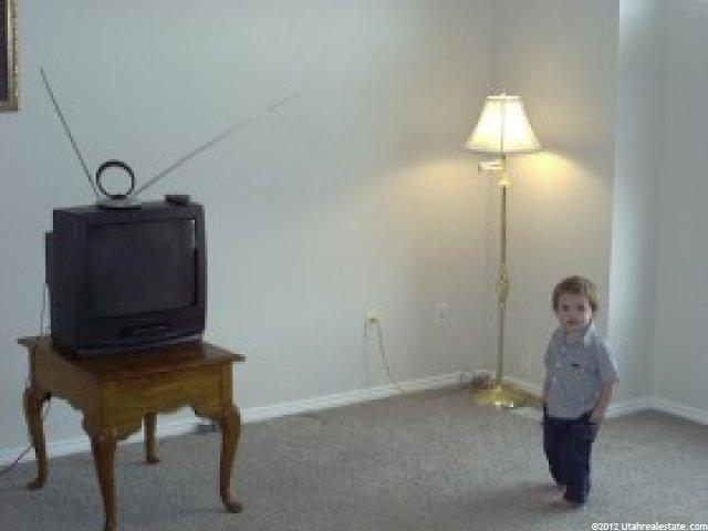 482 S 1300 E, Layton, UT 84041 — photo 7