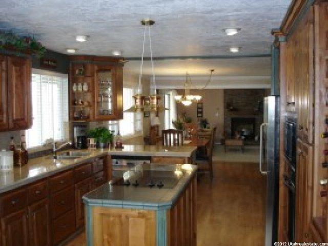 6069 S 2900 E, Uintah, UT 84403 — photo 8