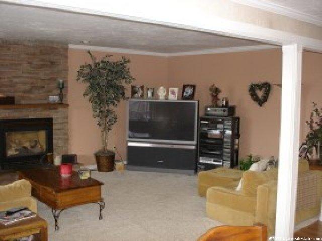 6069 S 2900 E, Uintah, UT 84403 — photo 3