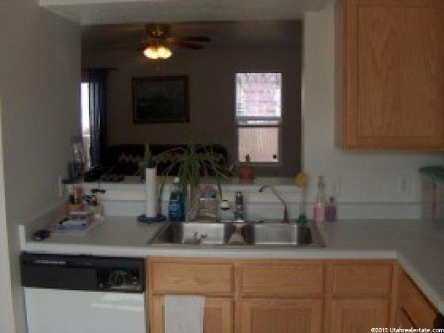 389 E 500 S, Clearfield, UT 84015 — photo 3