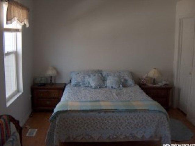 389 E 500 S, Clearfield, UT 84015 — photo 5