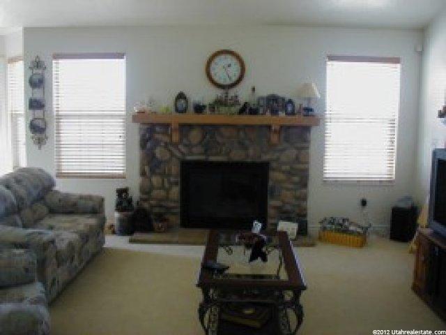 6029 S 3650 W, Roy, UT 84067 — photo 3