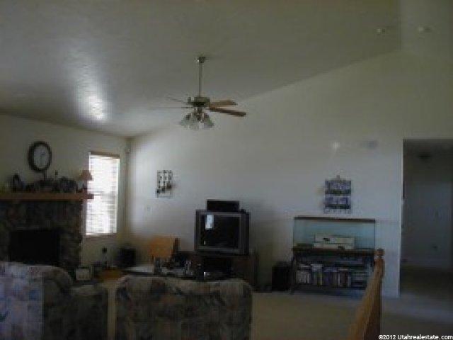 6029 S 3650 W, Roy, UT 84067 — photo 6