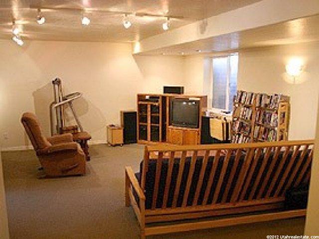 331 E 1100 N, Layton, UT 84041 — photo 2