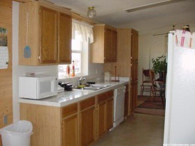 534 N State, Fountain Green, UT 84632 — photo 4