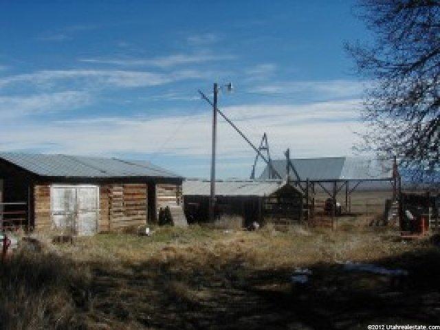 2185 S 2000 E, Vernal, UT 84078 — photo 2