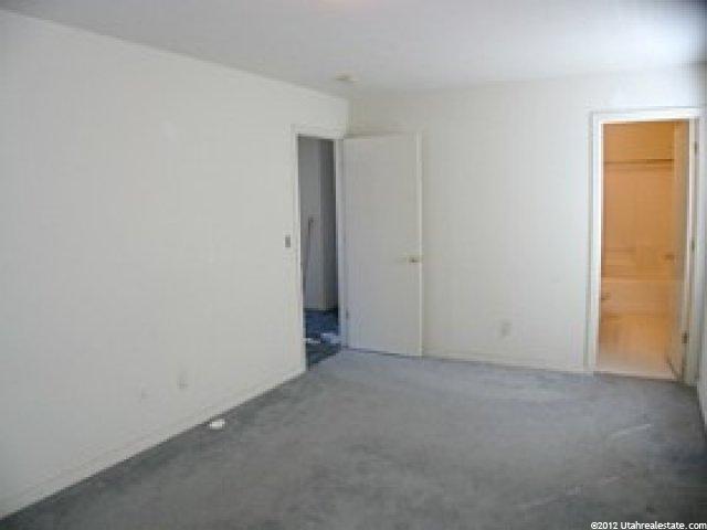 1977 N 2225 W, Clinton, UT 84015 — photo 5