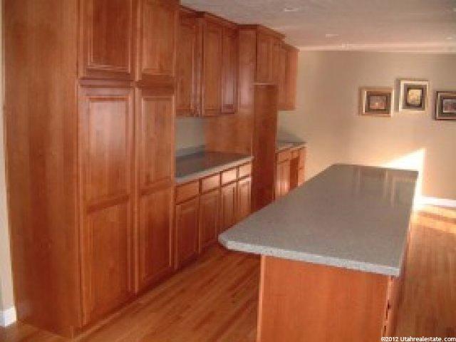 233 S 750 E, Bountiful, UT 84010 — photo 6
