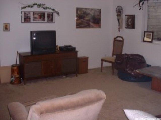 243 W 475 S, Layton, UT 84041 — photo 6