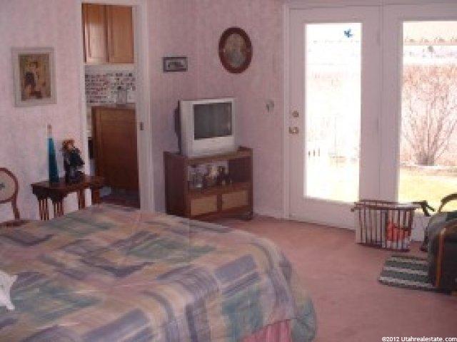 243 W 475 S, Layton, UT 84041 — photo 7