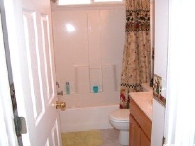 4031 S 2675 W, Roy, UT 84067 — photo 5