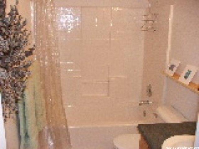102 E 2600 S, Clearfield, UT 84015 — photo 2