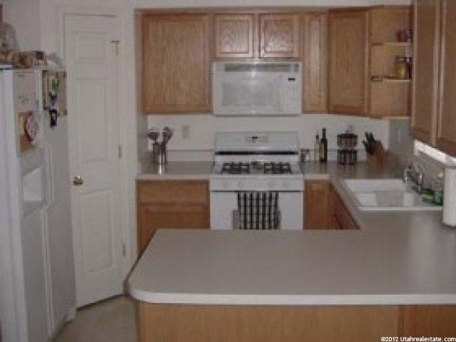 2469 S 1400 W, Woods Cross, UT 84087 — photo 2