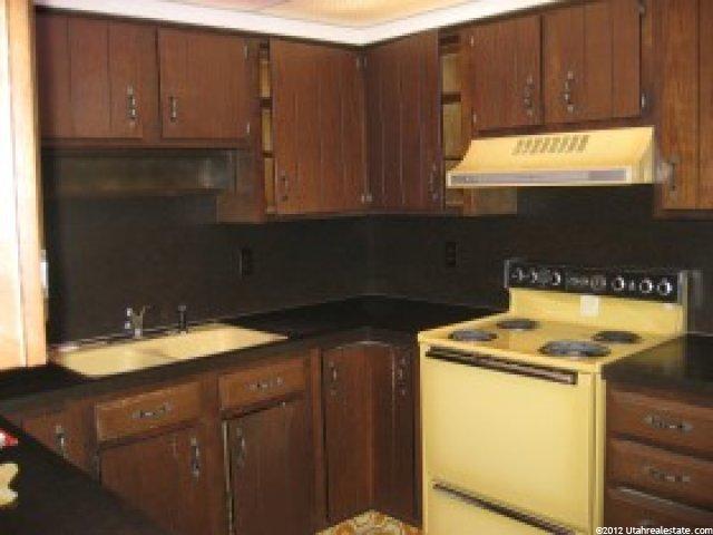 973 E 5550 S, South Ogden, UT 84405 — photo 2