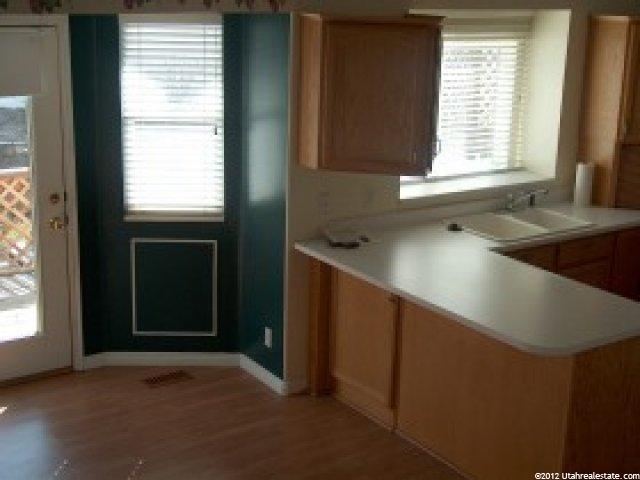 556 E Compass Cir S, North Salt Lake, UT 84054 — photo 5